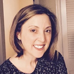 Meet your Posher, Alexandra